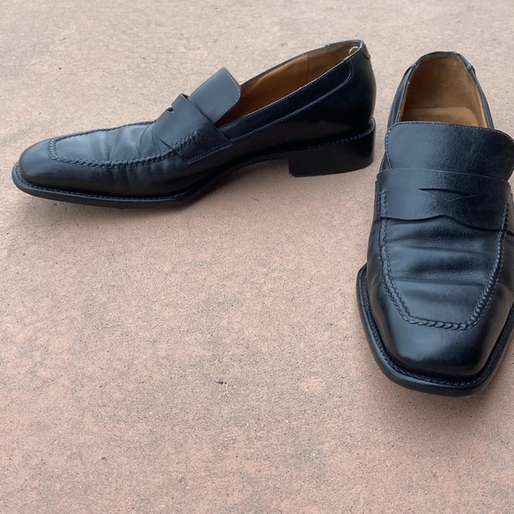 Vintage Salvatore Ferragamo 9 Black Square Toe Penny Loafers main image 4